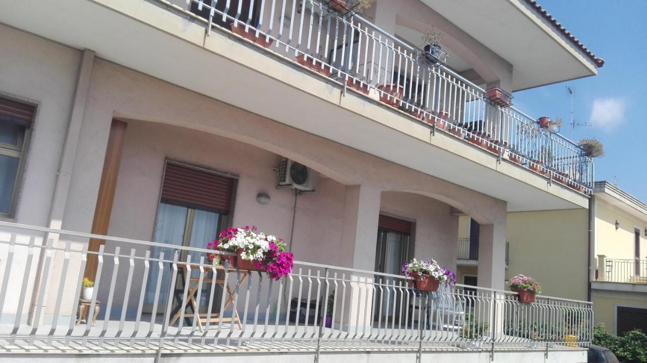 B&B Terra Di Miti Acireale Dış mekan fotoğraf