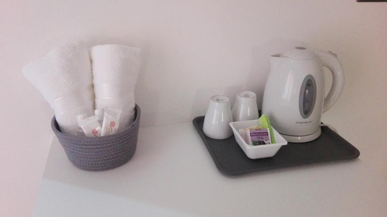 B&B Terra Di Miti Acireale Dış mekan fotoğraf