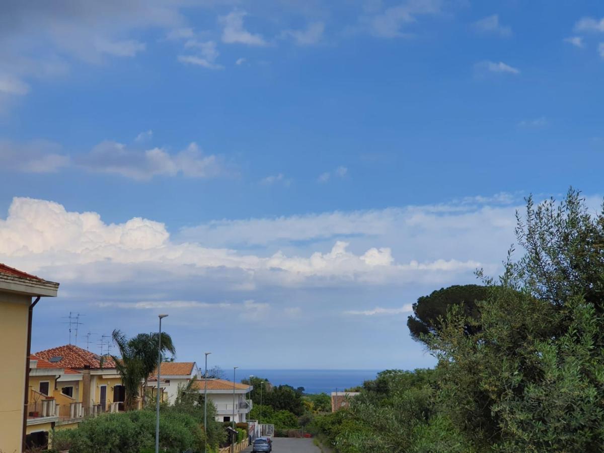 B&B Terra Di Miti Acireale Dış mekan fotoğraf
