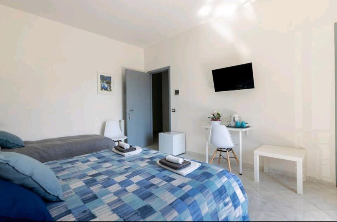 B&B Terra Di Miti Acireale Dış mekan fotoğraf